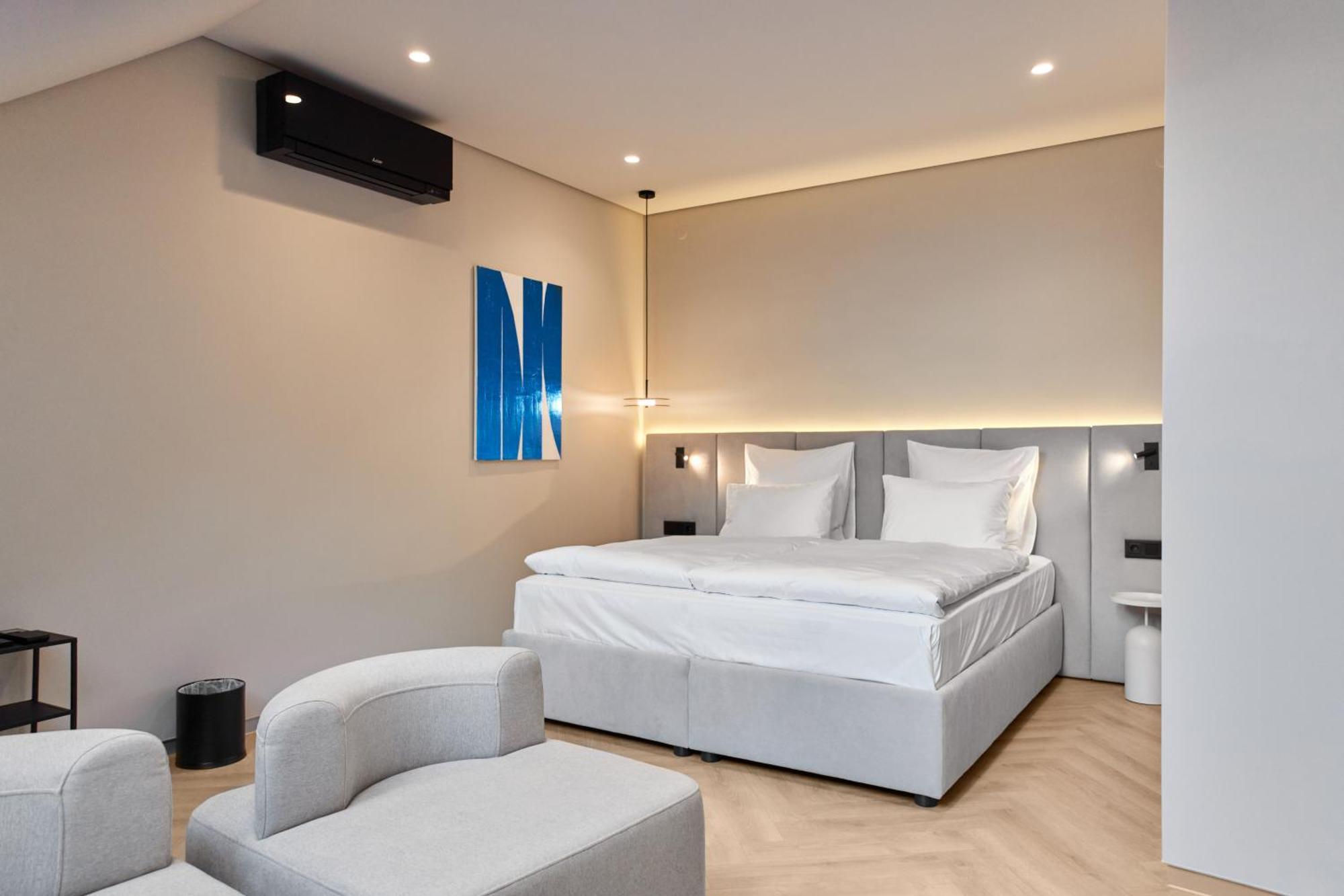 Hotel Laudon Uzjhorod Rum bild