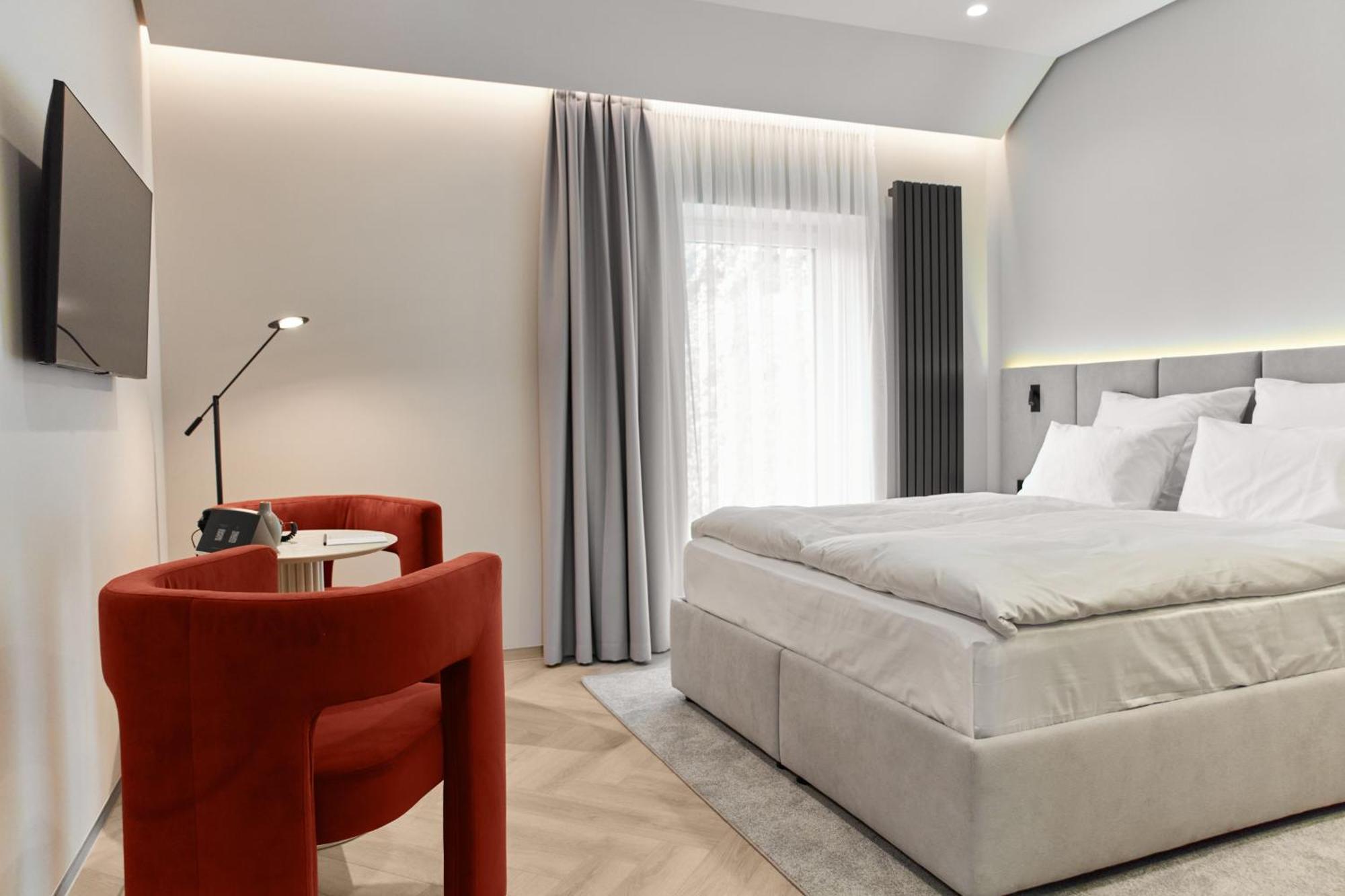 Hotel Laudon Uzjhorod Exteriör bild